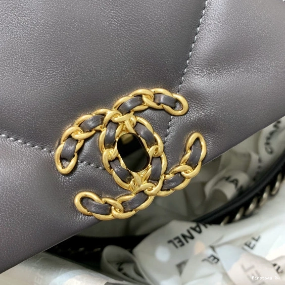 First Bag Ru FLAP BAG CHANEL 19 0809